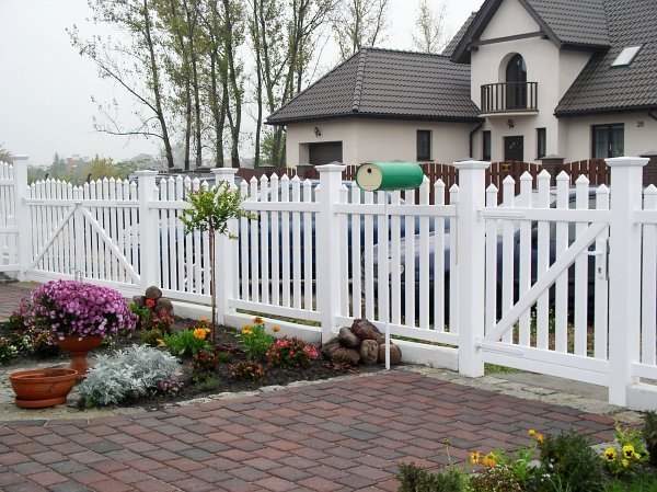 100+ Идей !!! | Красивый забор для частного дома (фото)